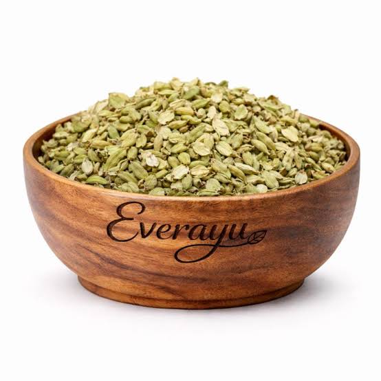 High-Cineole De-Husked Cardamom Seeds